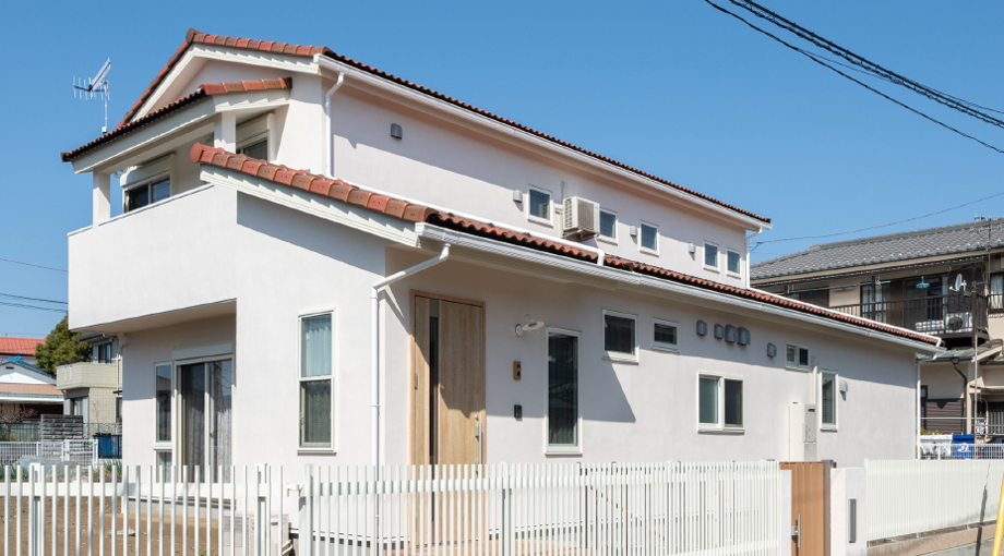 神奈川県秦野市 K邸 素材にこだわる白い壁の家